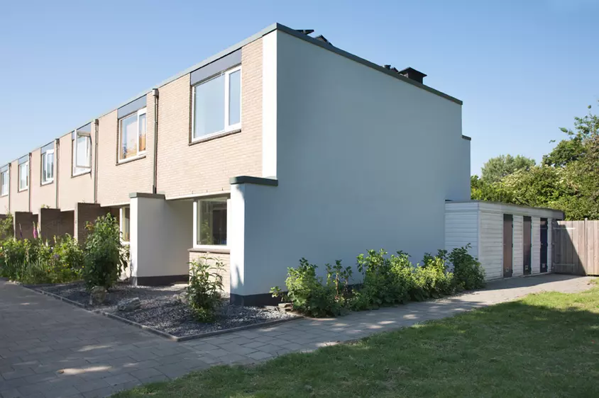 Renovatie jaren-70-woning, buitenzijde