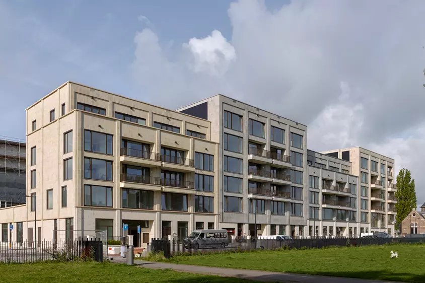 Appartementengebouw Somerparc aan de Amstel